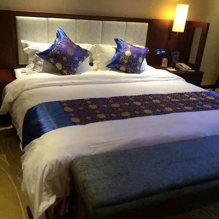 Liuzhou Sanjiangxian Dongxiangguo Hotel Dış mekan fotoğraf