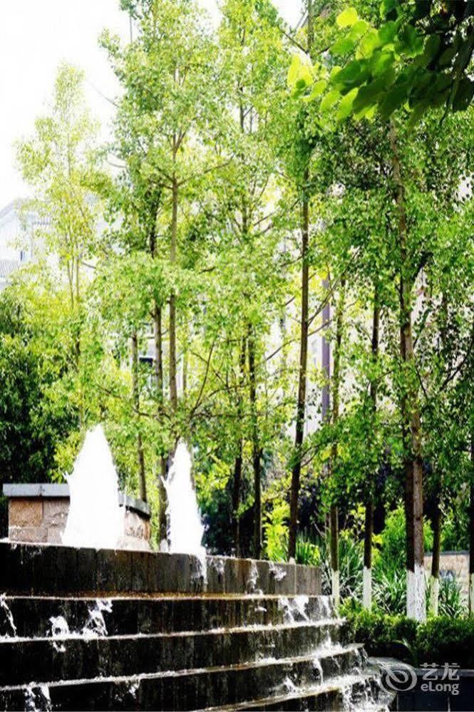 Liuzhou Sanjiangxian Dongxiangguo Hotel Dış mekan fotoğraf