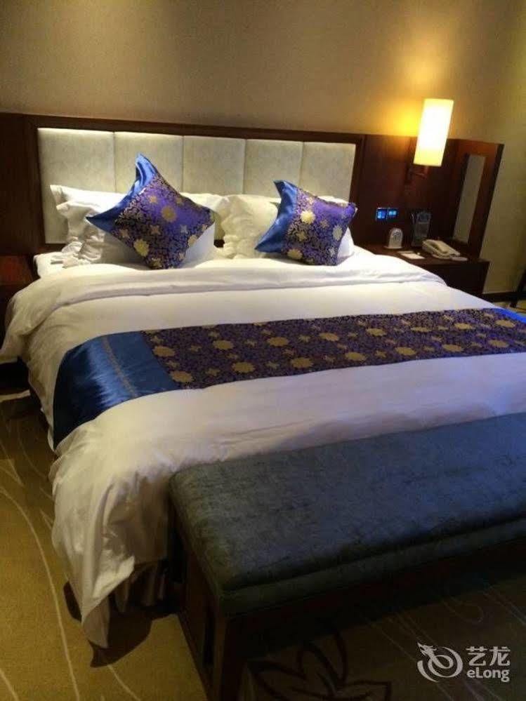 Liuzhou Sanjiangxian Dongxiangguo Hotel Dış mekan fotoğraf