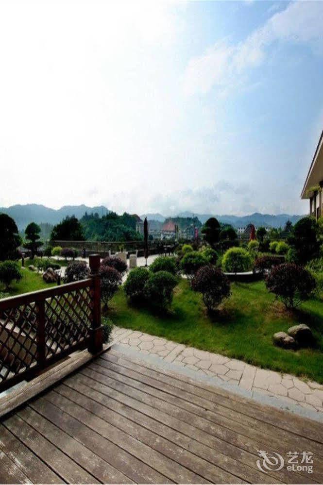 Liuzhou Sanjiangxian Dongxiangguo Hotel Dış mekan fotoğraf